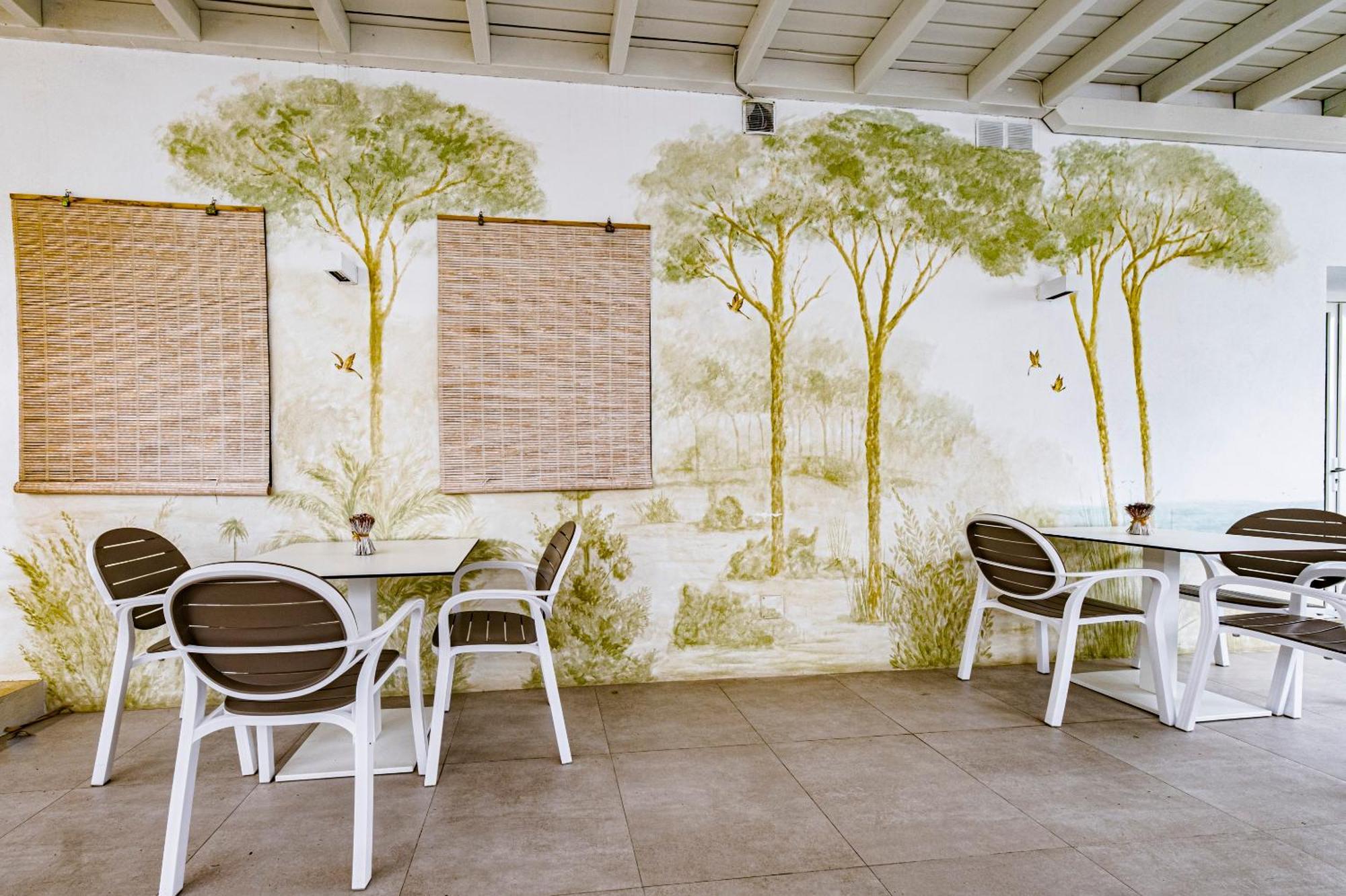 Labrena Hotel